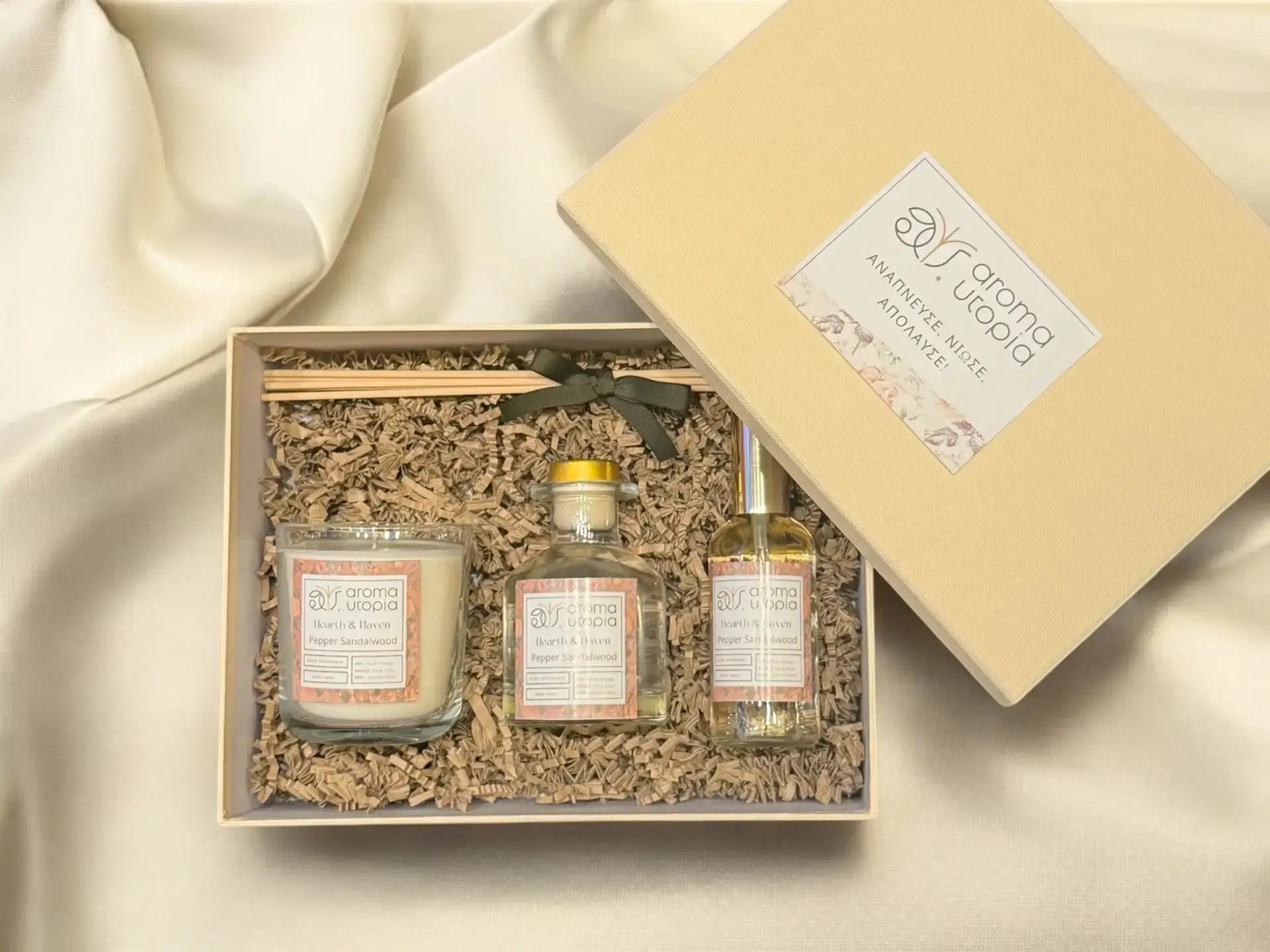 Σετ Δώρου Hearth & Haven - Pepper Sandalwood Σετ Δώρου Hearth & Haven - Pepper Sandalwood