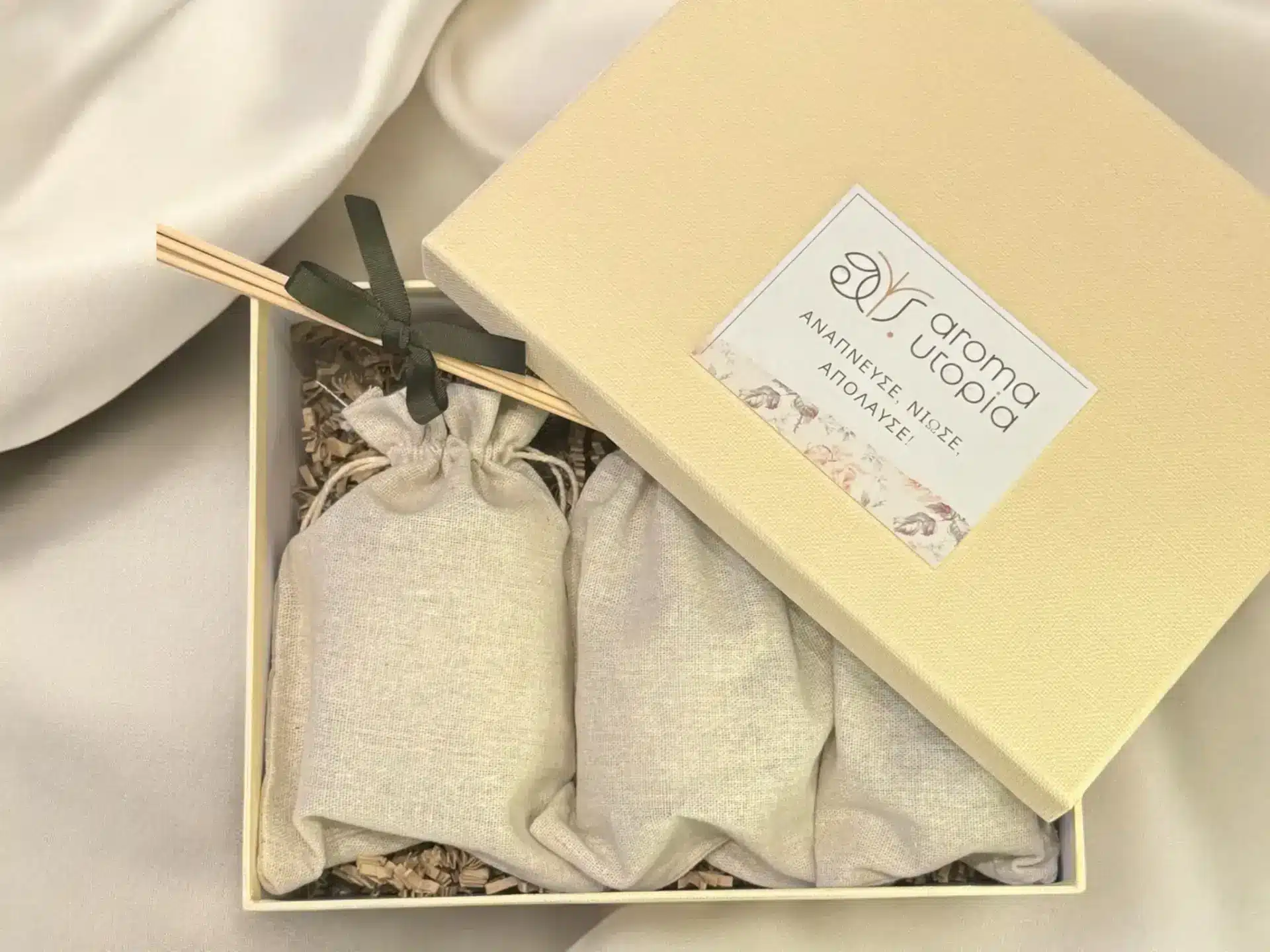 Σετ Δώρου Hearth & Haven - Pepper Sandalwood Σετ Δώρου Hearth & Haven - Pepper Sandalwood